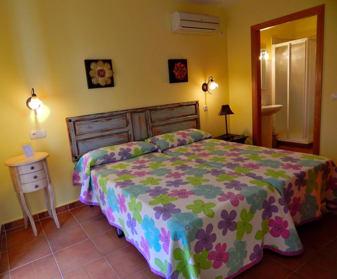 Casa Rural La Perra Gorda Zorita  Ngoại thất bức ảnh